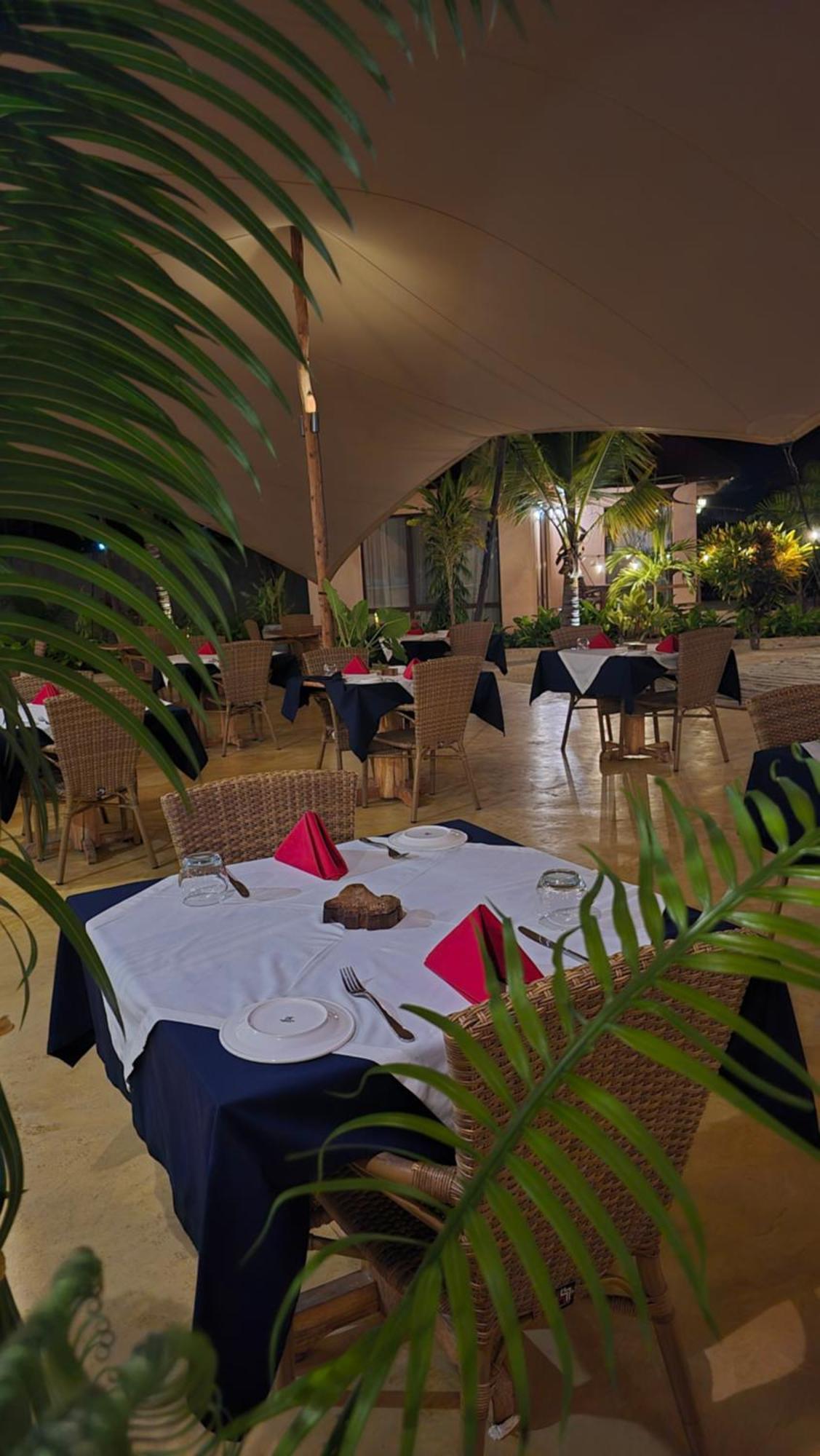 Paje Blu Boutique Hotel Luaran gambar